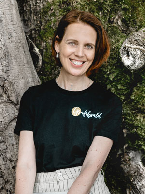 Dr. Nina Wanek