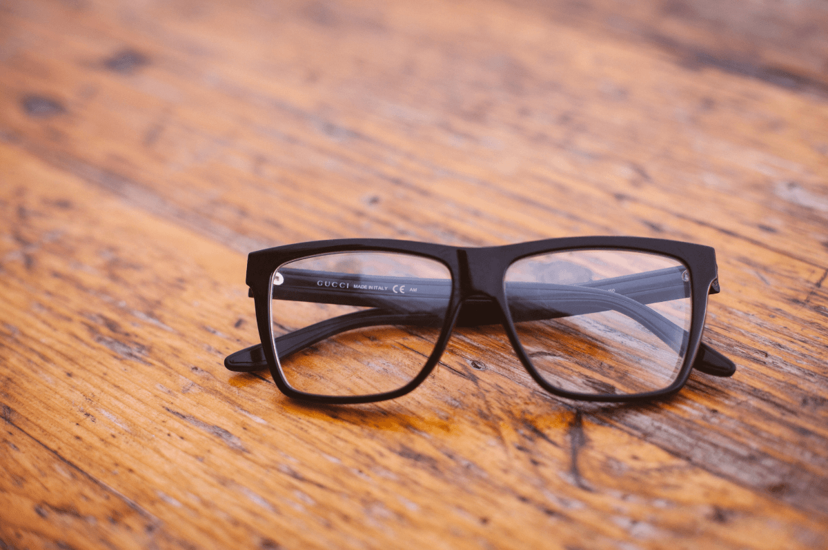 brille-c-pexels.png